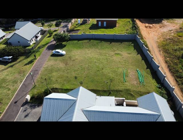 912M² VACANT LAND FOR SALE IN SALT ROCK